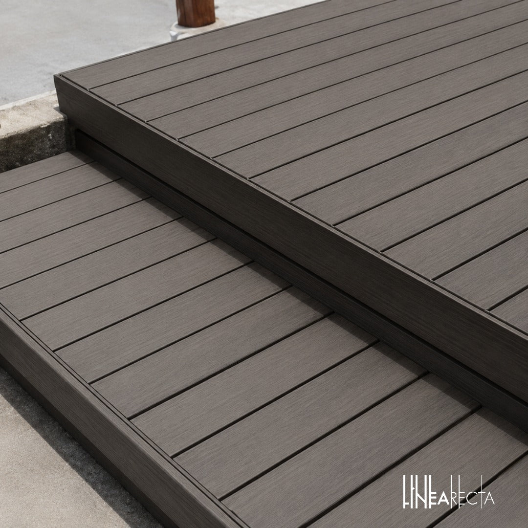 Deck Solido WPC tipo madera para exterior o interior.